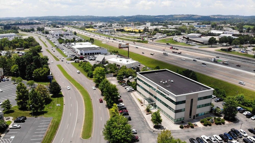Parkside Drive Office Building: 10201 Parkside Drive, Knoxville, TN 37922